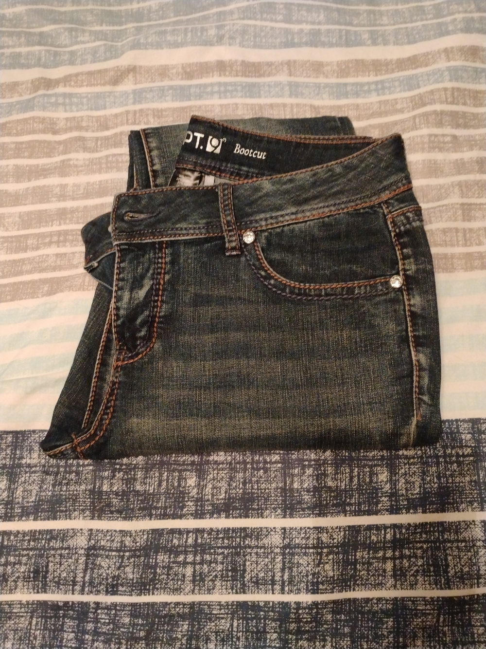 Apt 9 Bootcut Dark Wash Embellished Women’s Jeans Size 10